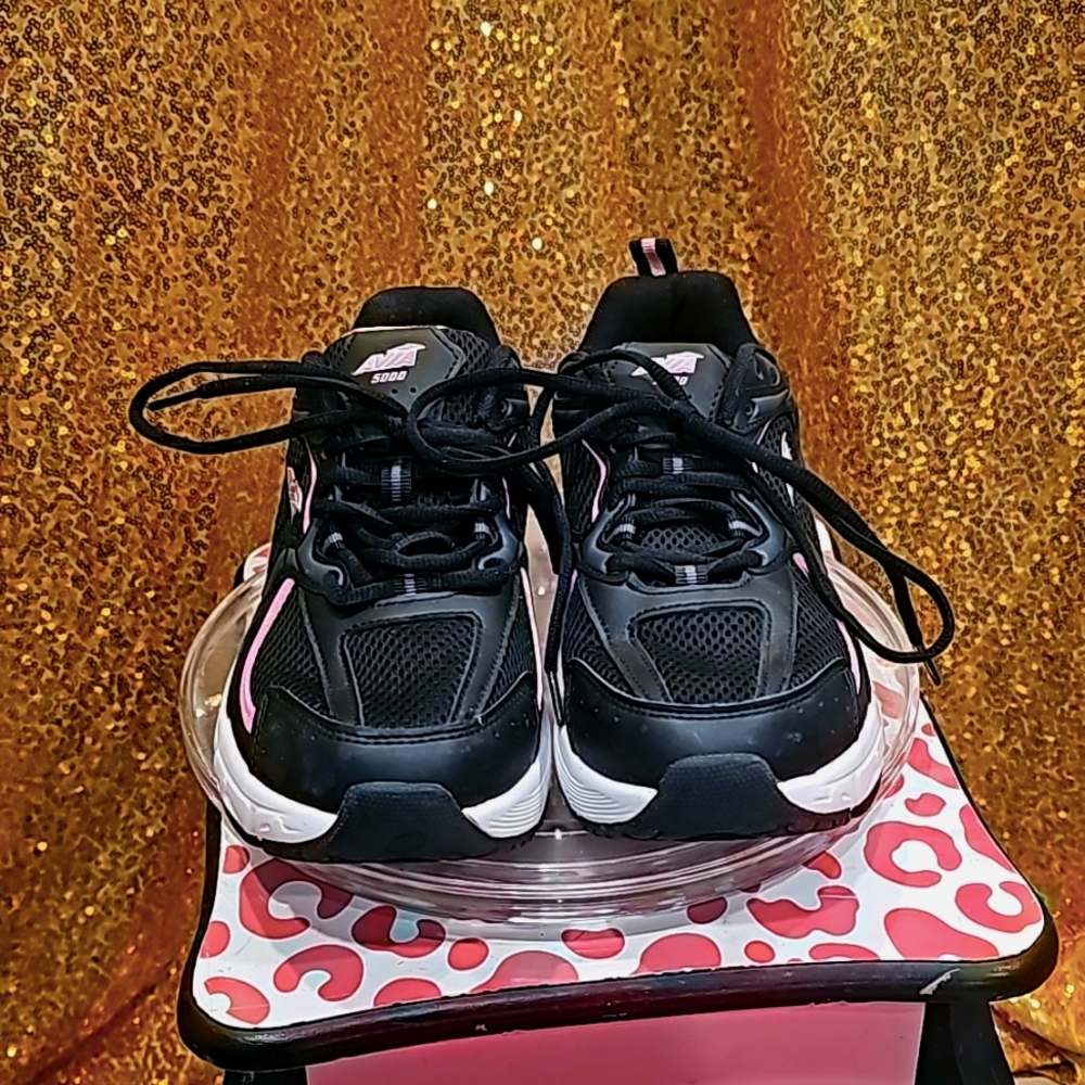 I Avia Black and Pink Leather Athletic Shoes (ABBA) Size 9.5